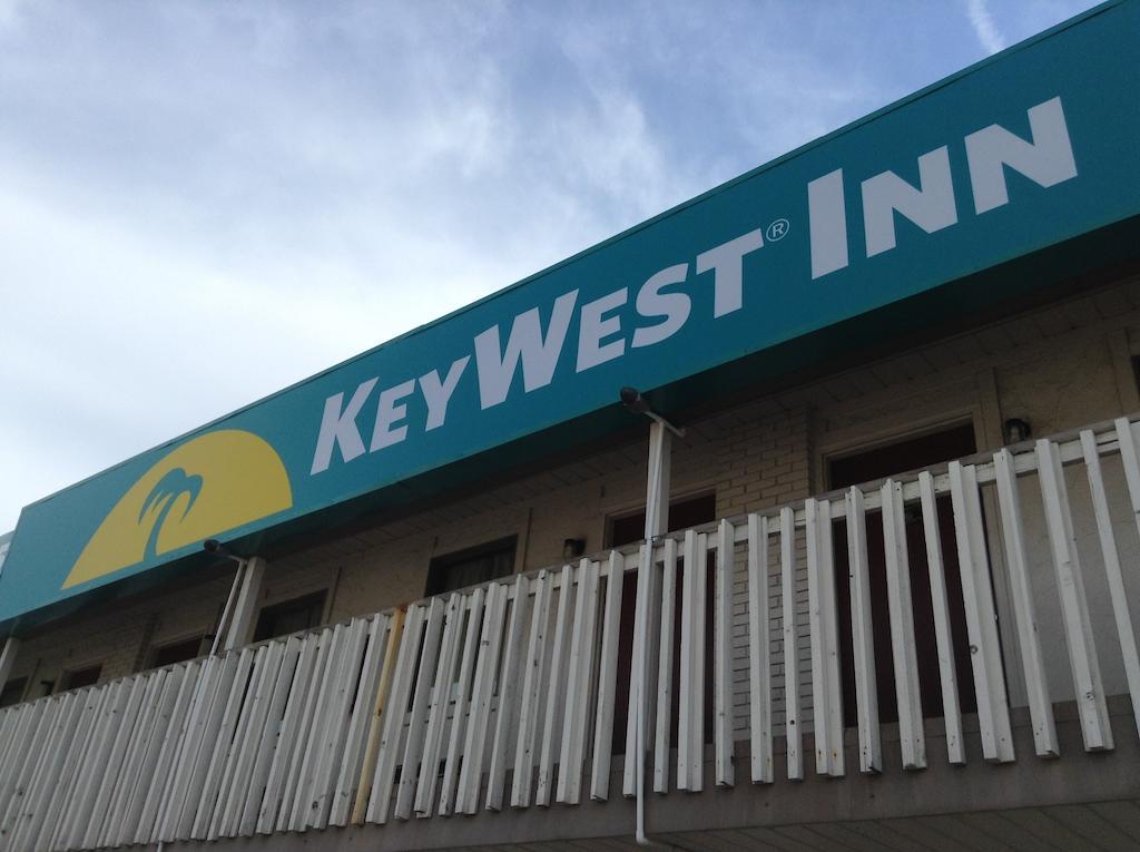 Key West Inn - Hobart Merrillville Extérieur photo